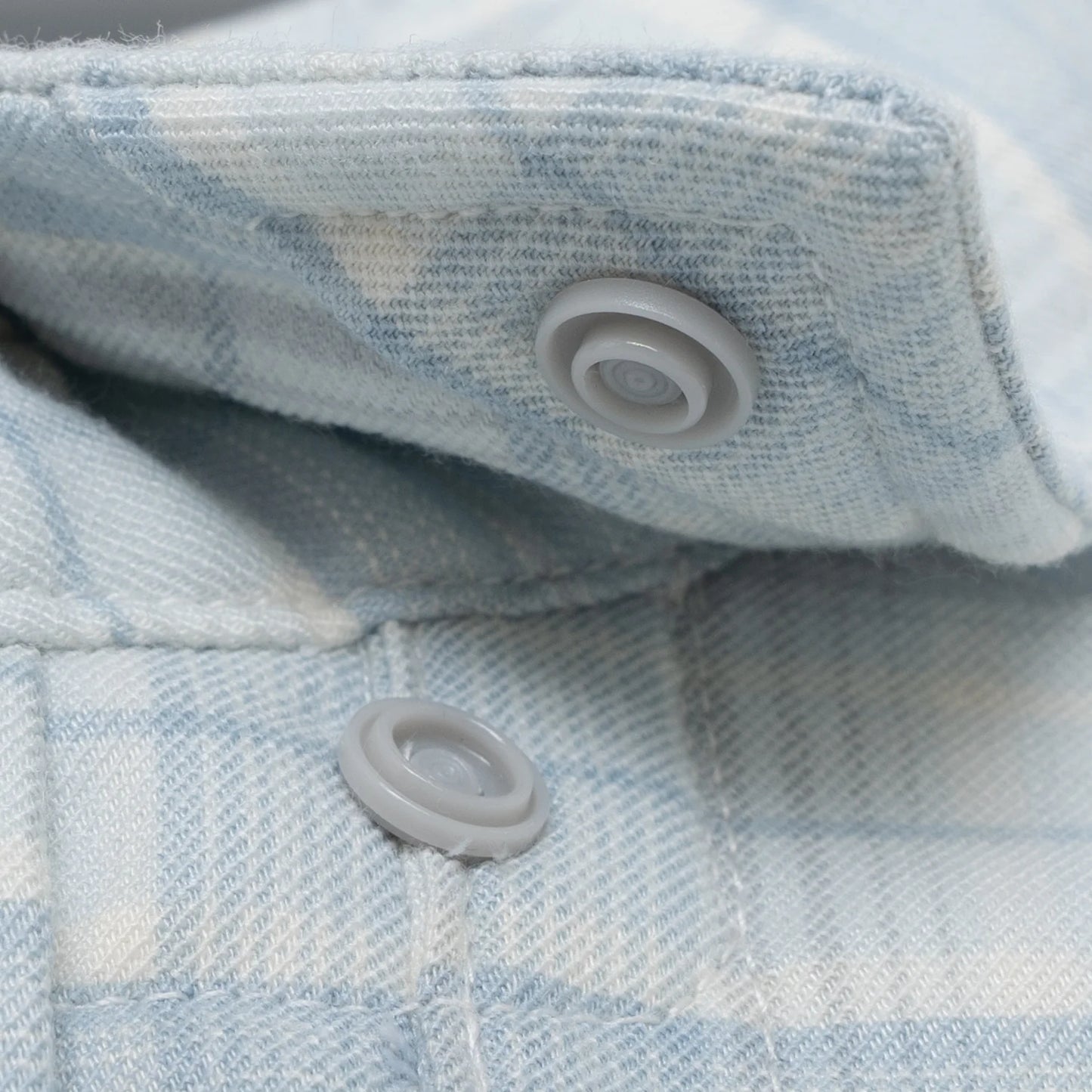 Poncho Men’s “The Hilton Head” Slim Performance Flannel - Ice Blue Plaid